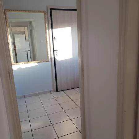 Convenient Near Acropolis * Athens
