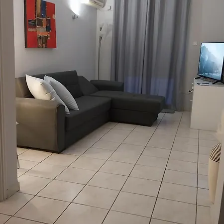 Apartment Convenient Near Acropolis Athens